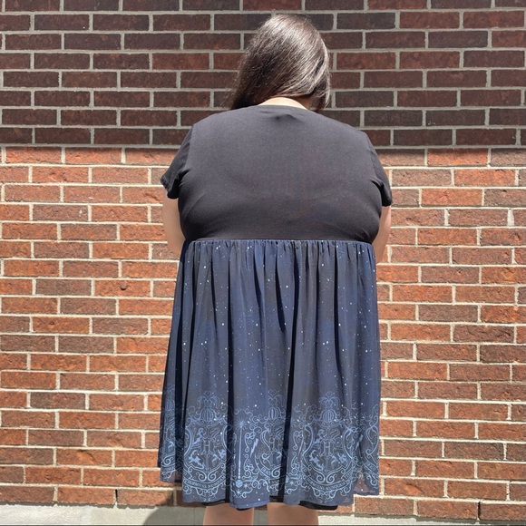 Harry Potter Hogwarts crest dress - Picture 15 of 15